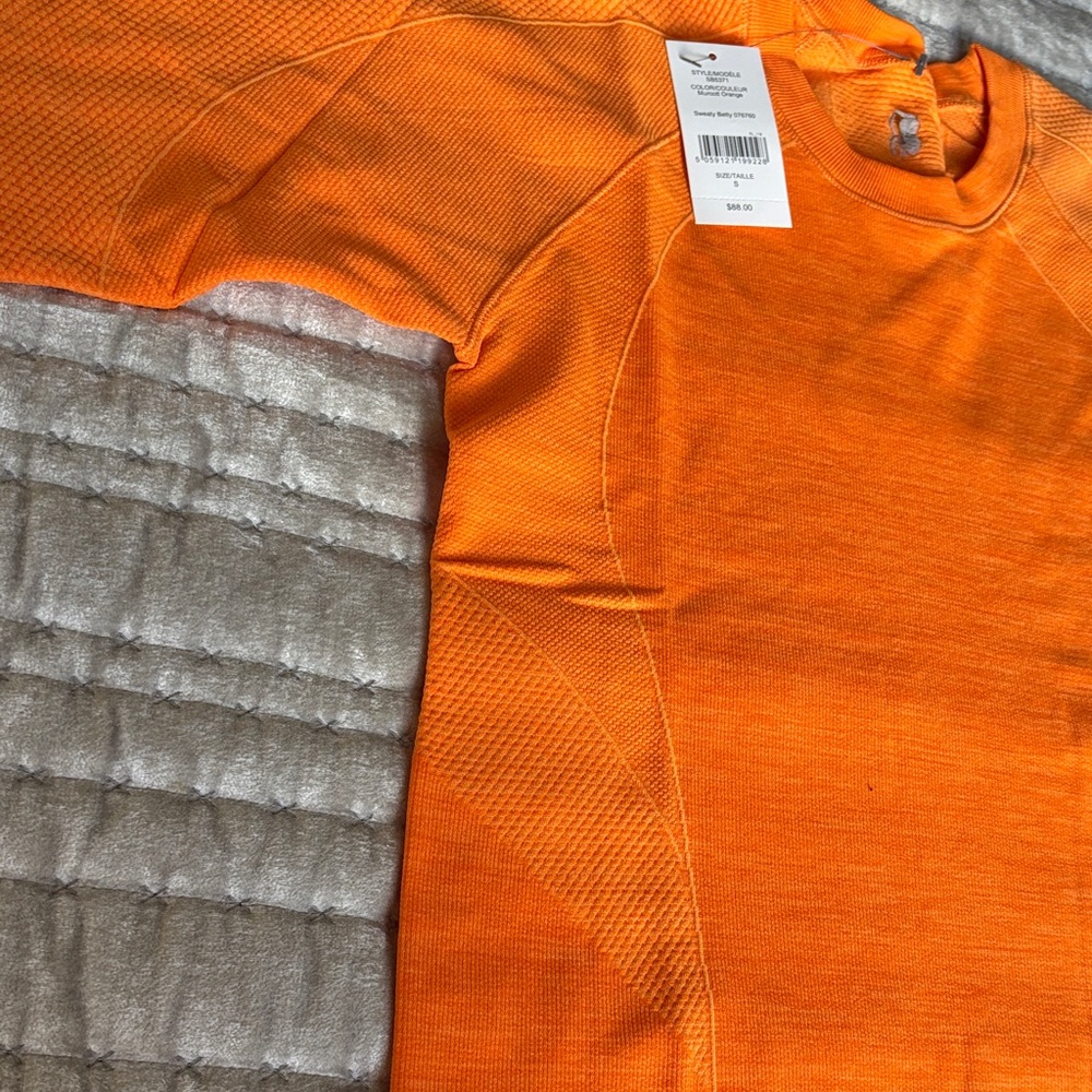 NWT $88 British Sweaty Betty Long Sleeve Workout Top Murcotte Orange Small - Picture 6 of 10